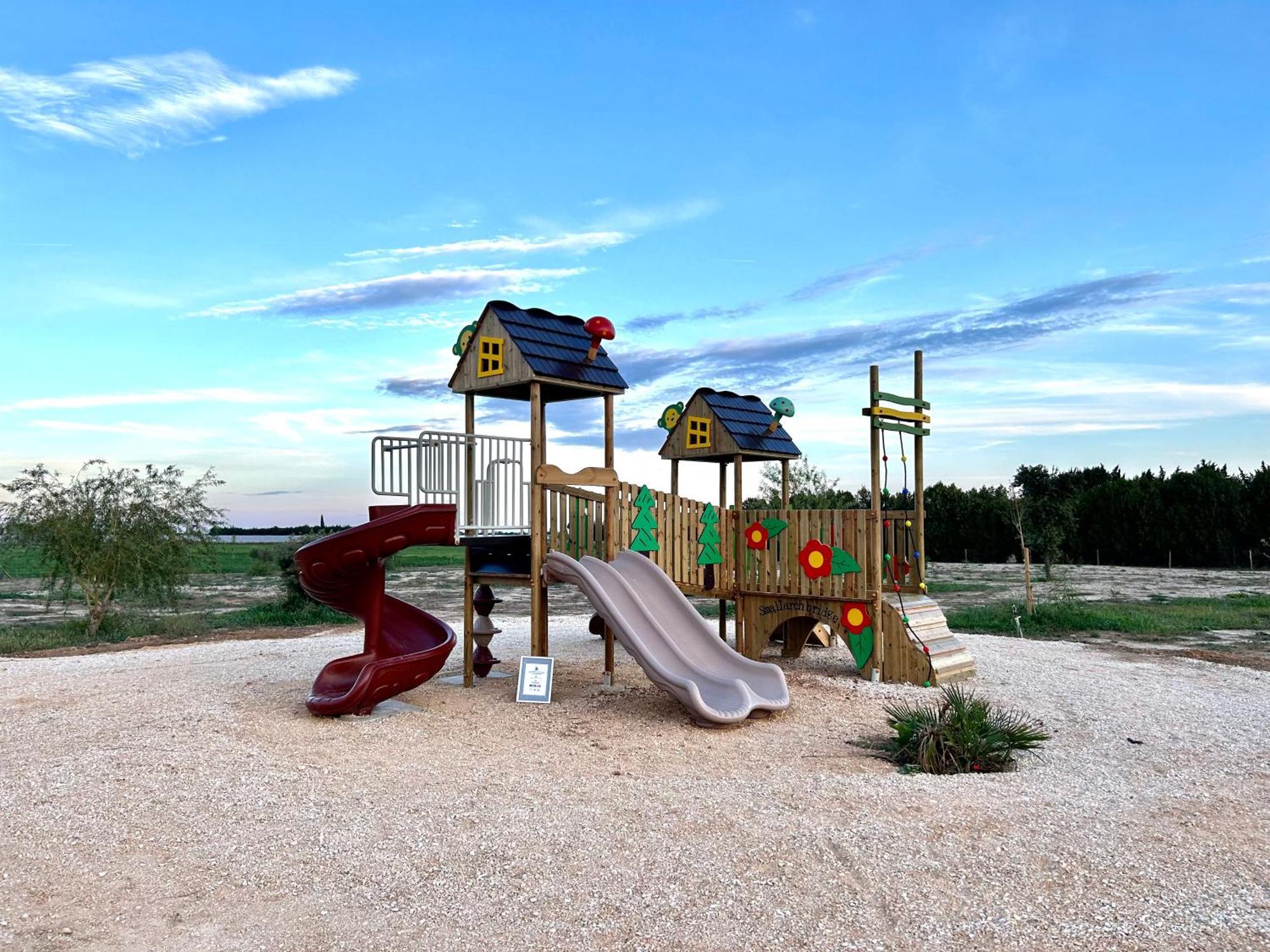 Gite A La Ferme Avec Piscine & Spa Arles Kültér fotó