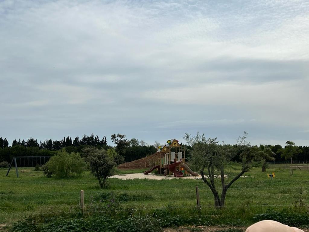 Gite A La Ferme Avec Piscine & Spa Arles Kültér fotó